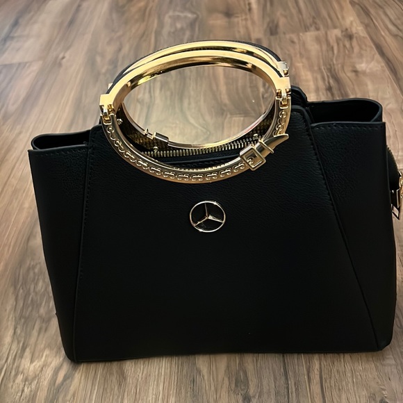 Mercedes’ Bags Mercedes Benz Purse Handbag New Black With